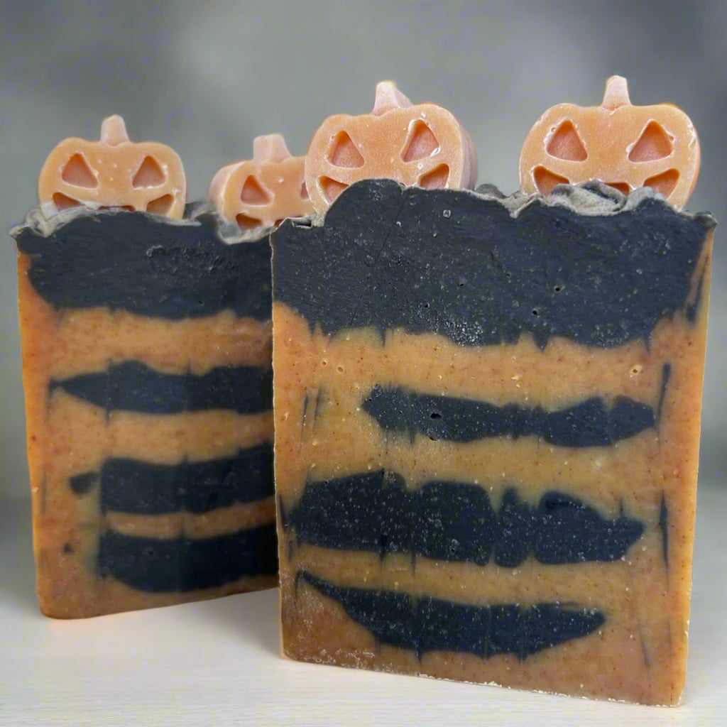 THE HAUNTED BLOOM SET