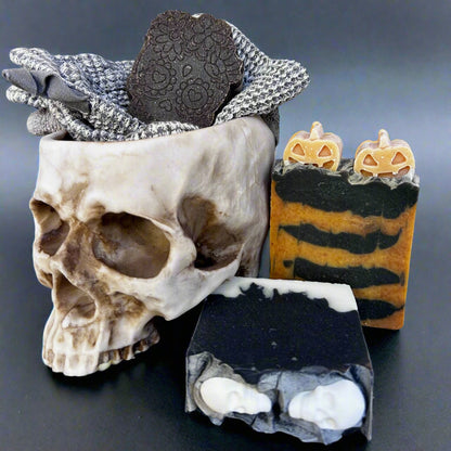 THE HAUNTED BLOOM SET