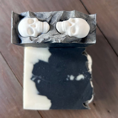 THE HAUNTED BLOOM SET